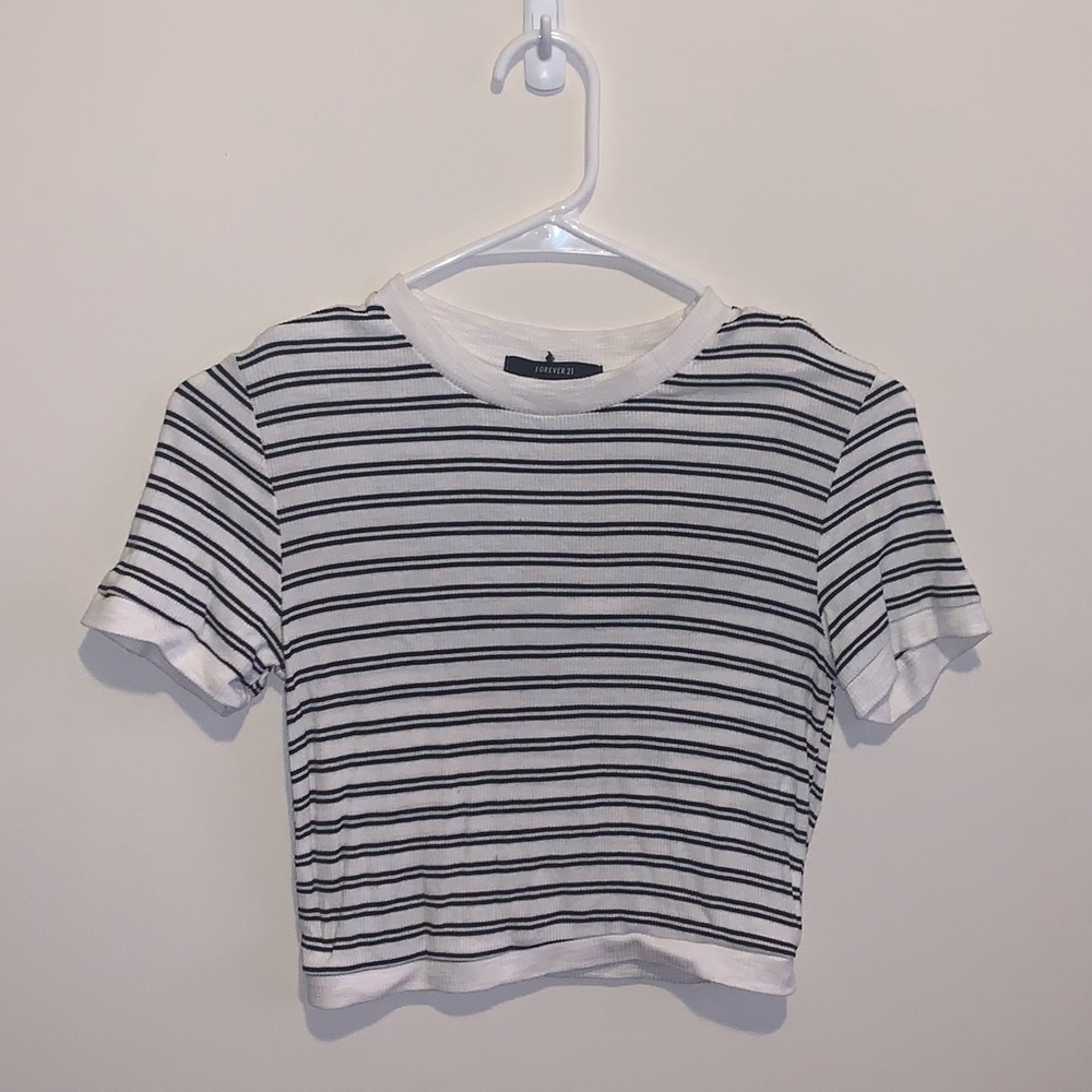 Cropped shirt